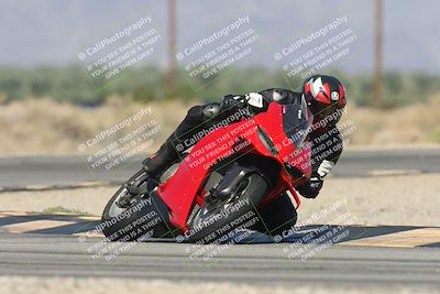 media/Oct-13-2025-Moto Forza (Mon) [[a66d839500]]/2-A Group/Session 3 (Turn 16)/